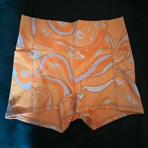 Fabletics Oasis 2” Shorts